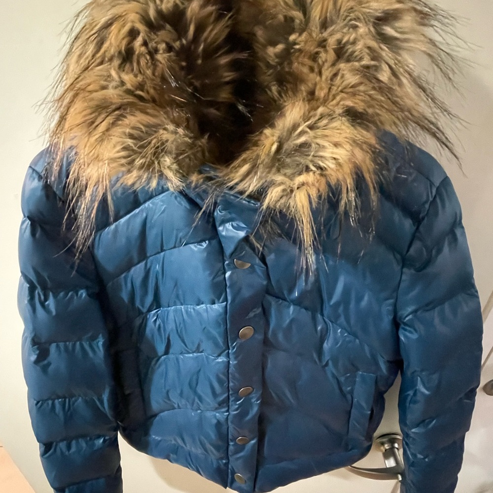 Jacket - Picture 4 of 12